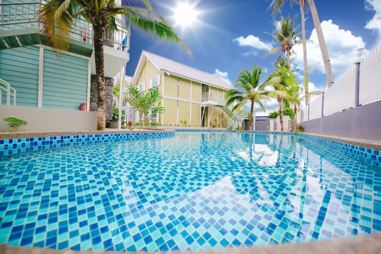 Royale Chenang Resort Pantai Cenang  Exterior photo