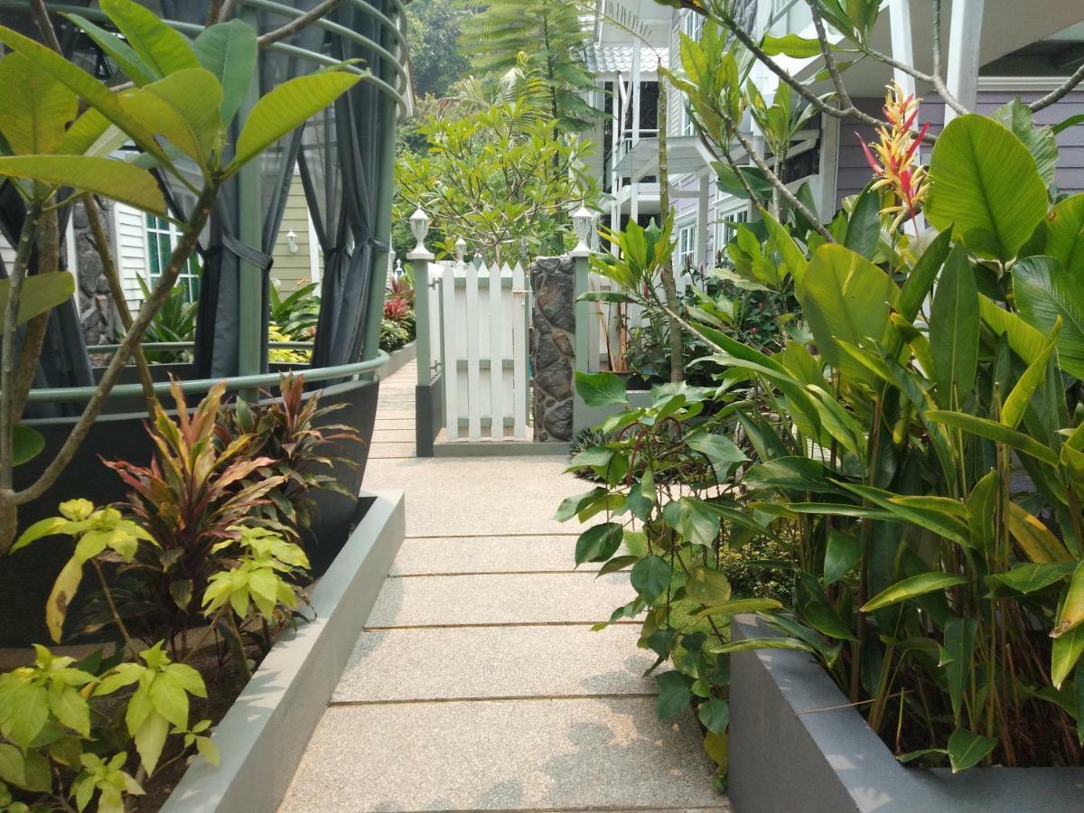 Royale Chenang Resort Pantai Cenang  Exterior photo